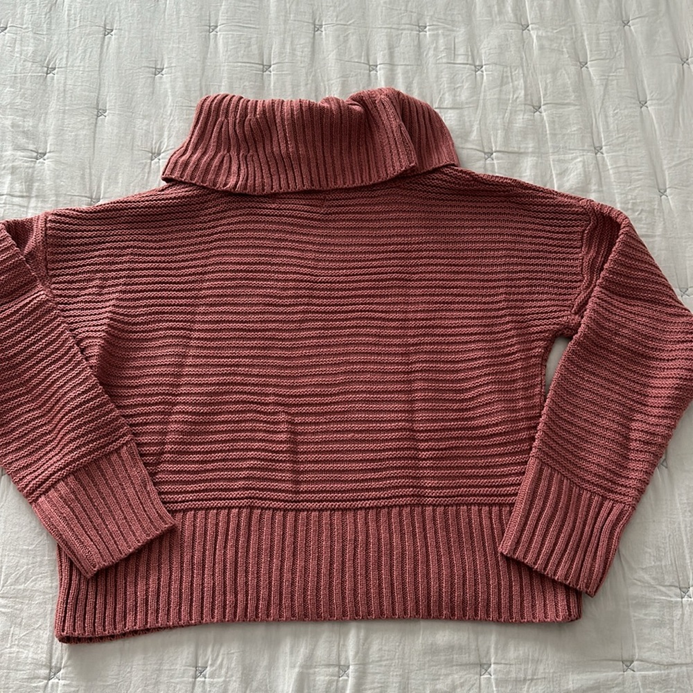 π 2 for $15 - Pink Rose cowl neck sweater - Picture 3 of 3
